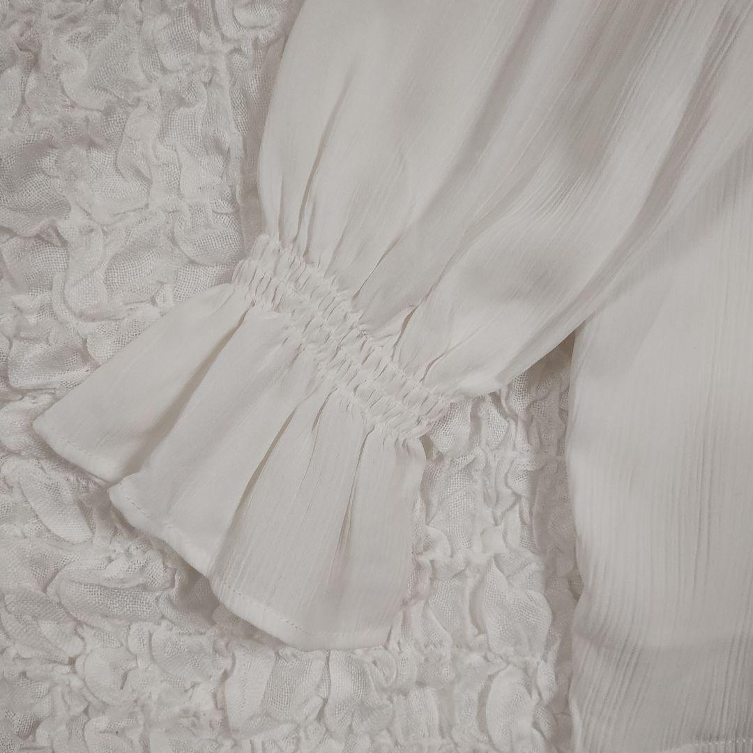 ファビュラス アンジェラ ホワイト シフォン オフショルダー ブラウス 柔らか春 7