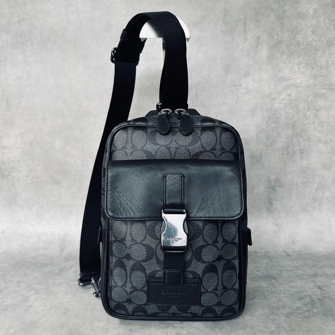 COACH Track Pack Signature Canvas