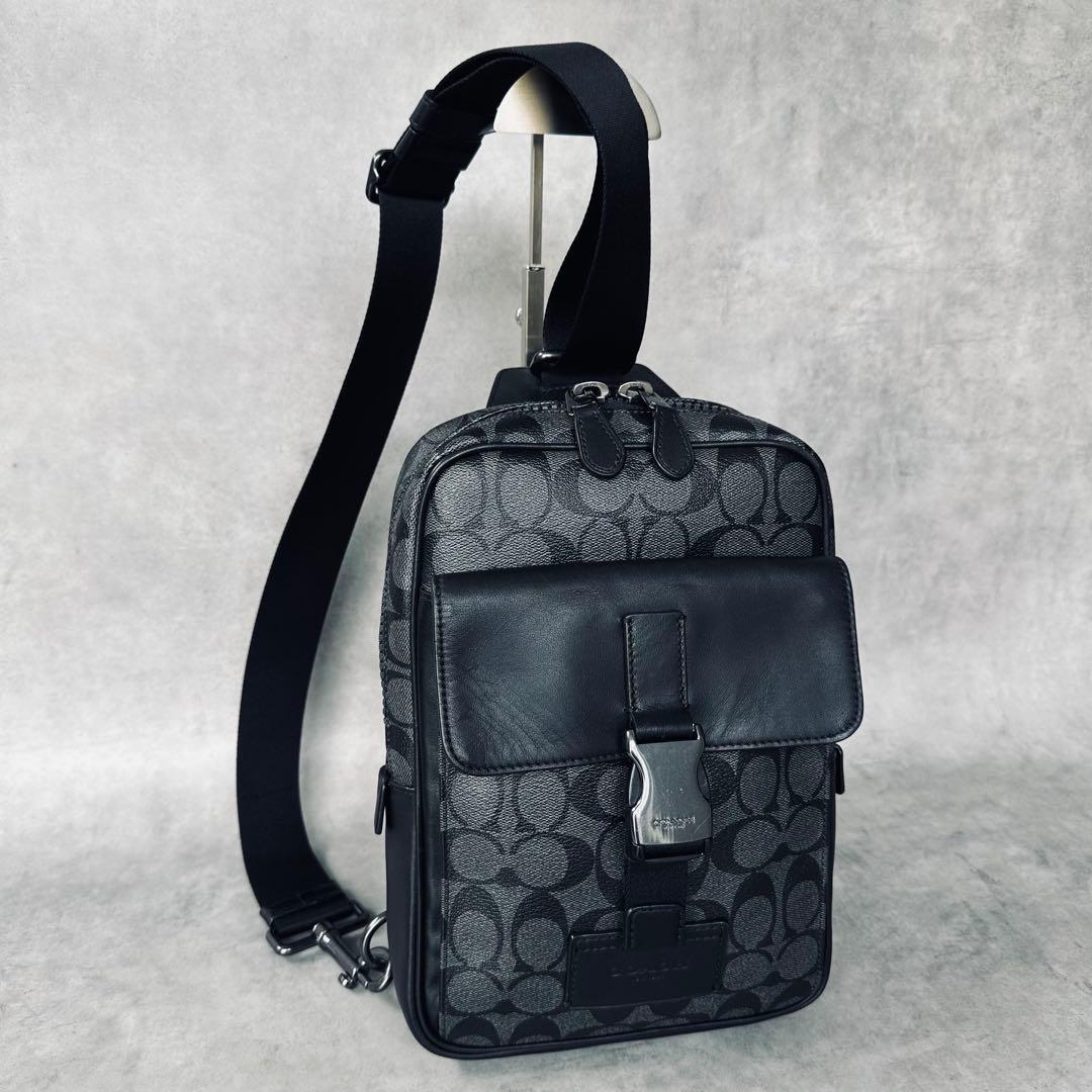 COACH Track Pack Signature Canvas 3