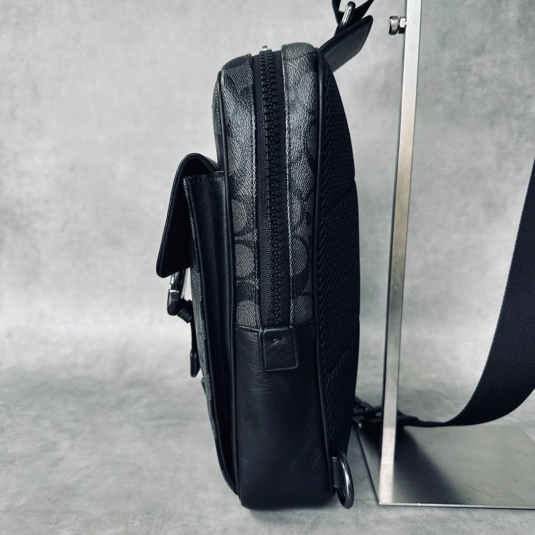 COACH Track Pack Signature Canvas 5